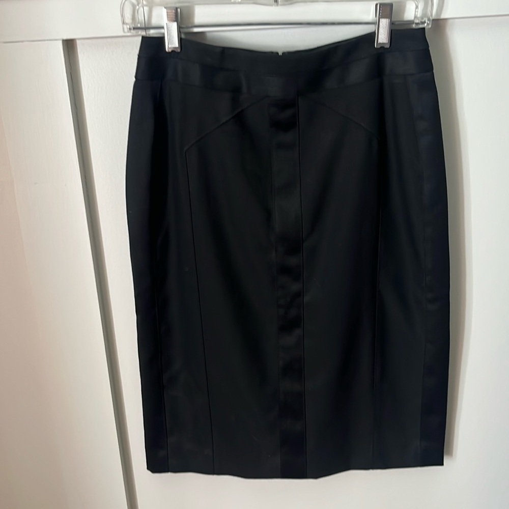 Ann Taylor Black Lined Pencil Skirt Size 4